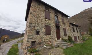 Maison 6 Pièces 145 m² à louer à Vèbre (09310)