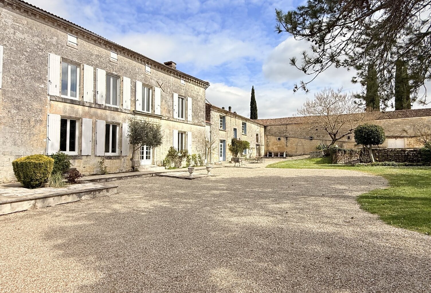 Maison — photo 1