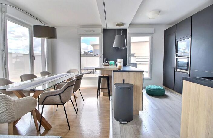 Appartement dernier étage avec grande terrasse — photo 4