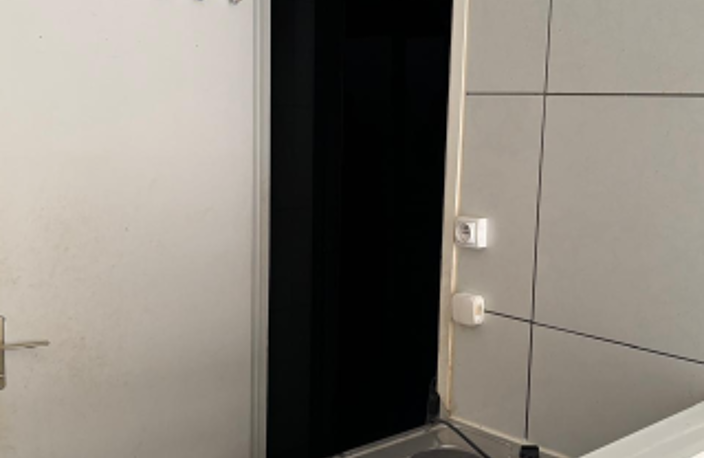 Studio investisseur – Nîmes (Rue de Beaucaire) – 25m² – Loué 400€/mois – Rentabilité immédiate ! — photo 3