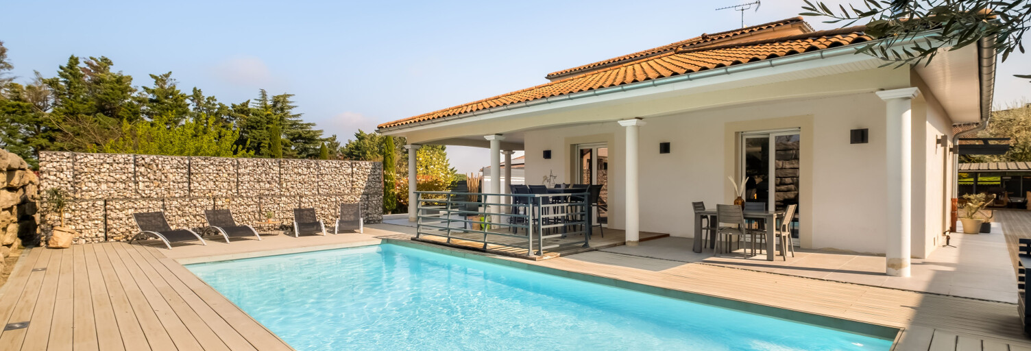 Maison 6 Pièces 259 m² à vendre à Marennes (69970)