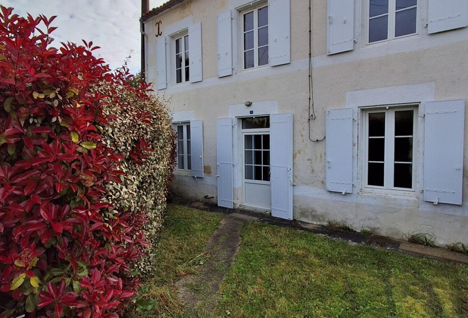 Villa à acheter à Ardillières avec Immobilier Côté Sud — photo 1