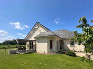 Maison indépendante - Jardin et Garage - MALAUNAY - 6 pièces - 167.88 m2 — photo 2