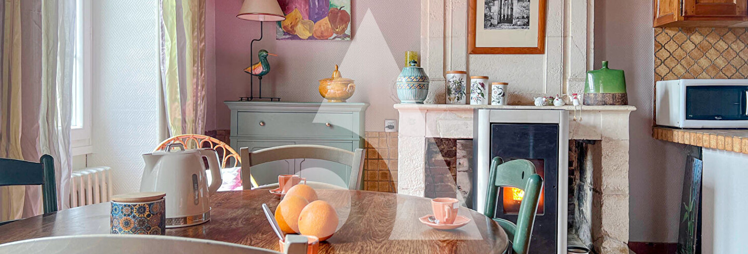 Maison 8 Pièces 182 m² à vendre à Le Douhet (17100)