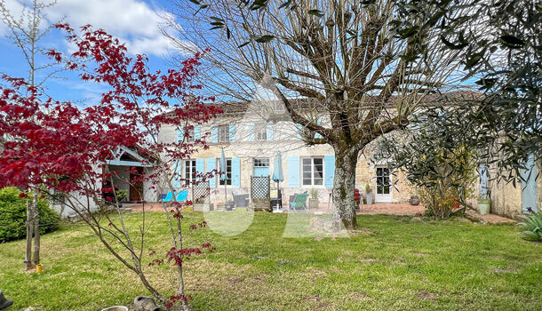 Villa / Maison 8 pièces  à vendre Douhet (Le) 17100