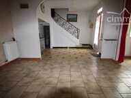 A vendre maison à rénover avec un jardin et un garage — photo 2