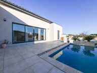Villa contemporaine avec bassin à 15 minutes d'Uzès — photo 2