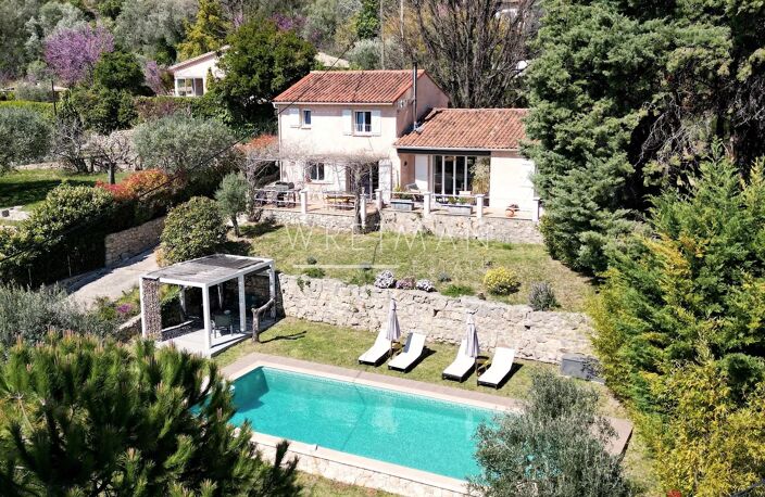 Charmante villa avec très belle vue - SEILLANS — photo 2