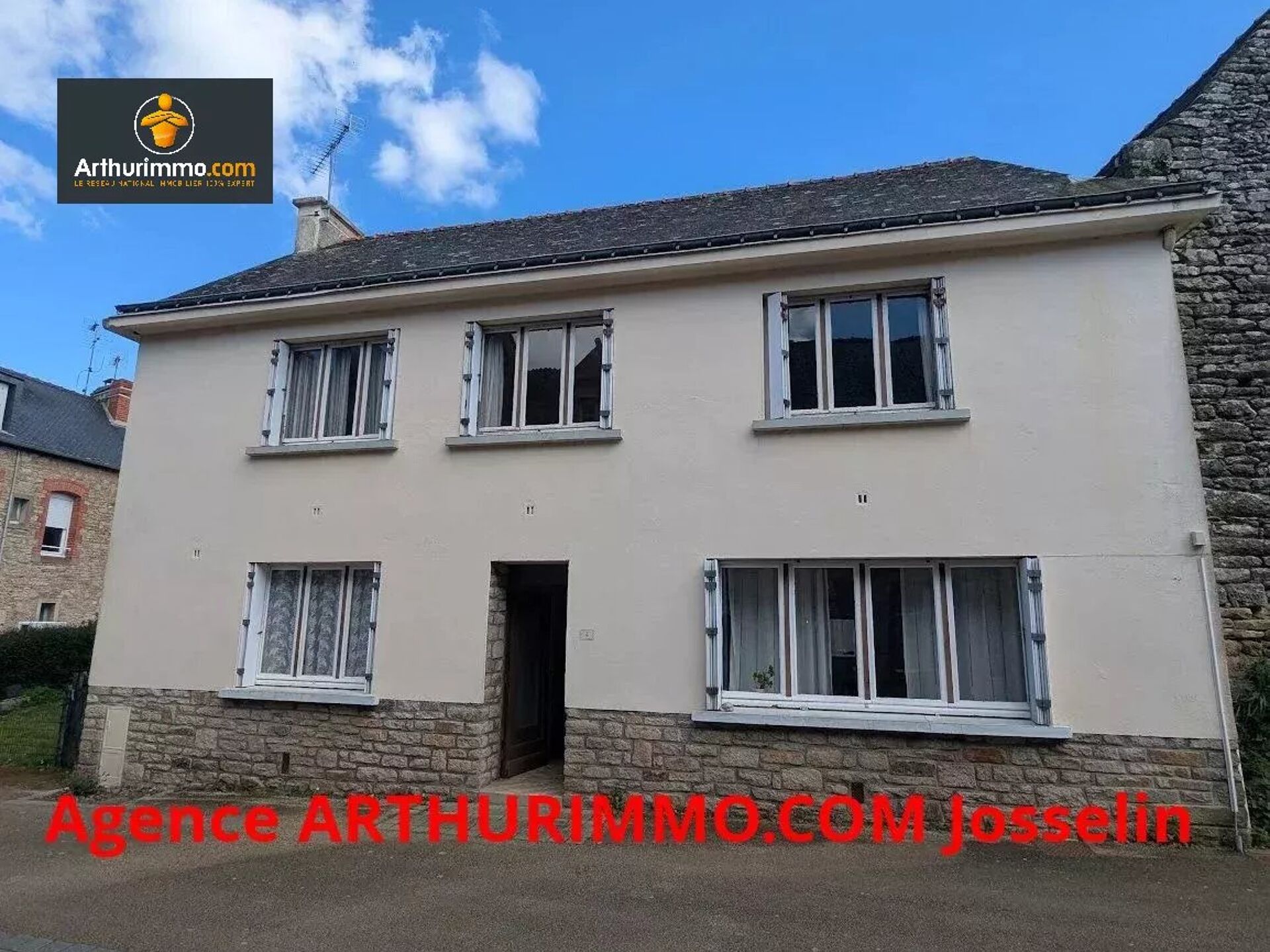 Maison 6 pièces 116 m² · à Saint-Servant · 116 m² · 101 000 €