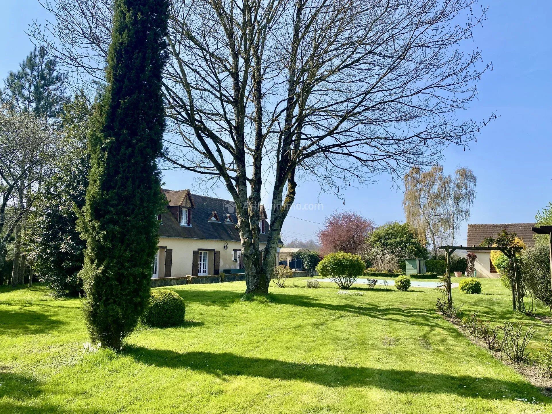 Maison 5 pièces 161 m² · à Beaumont-Louestault · 161 m² · 395 000 €