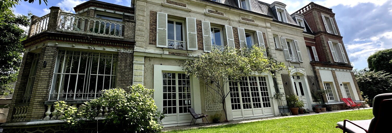 Maison 10 Pièces 301 m² à vendre à Vaucresson (92420)