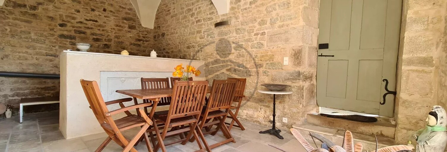 Maison  296 m² à vendre à Baume-les-Dames (25110)