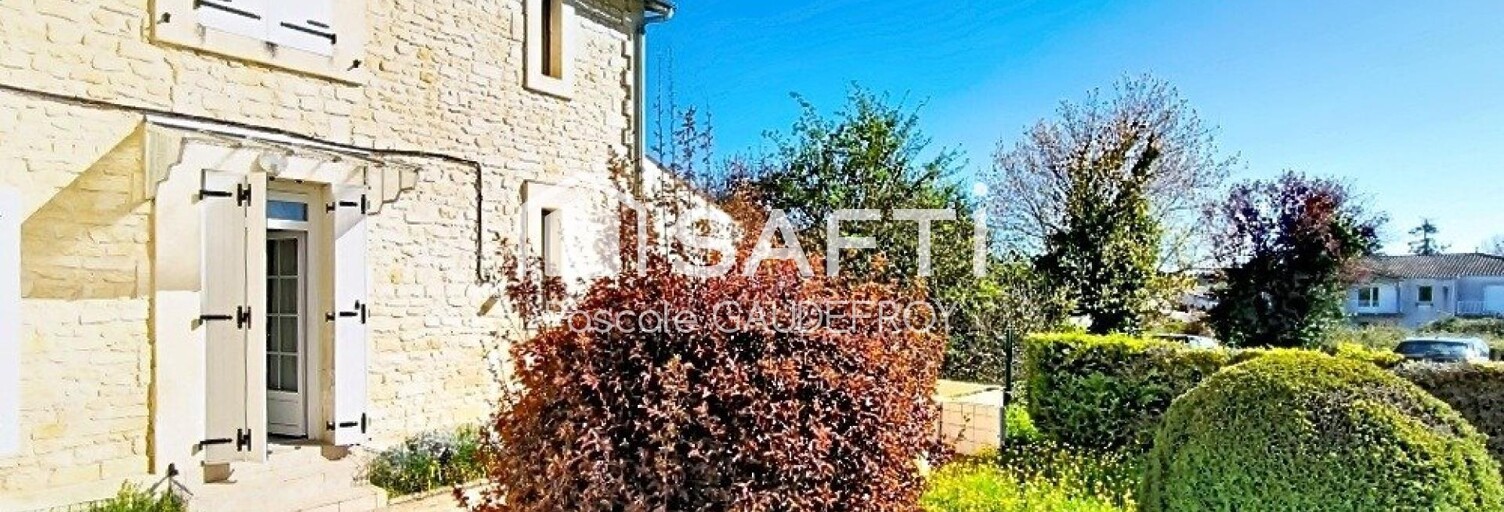 Maison 5 Pièces 118 m² à vendre à Pons (17800)