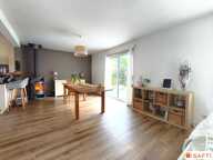 Maison lumineuse avec piscine et proche commodités — photo 4