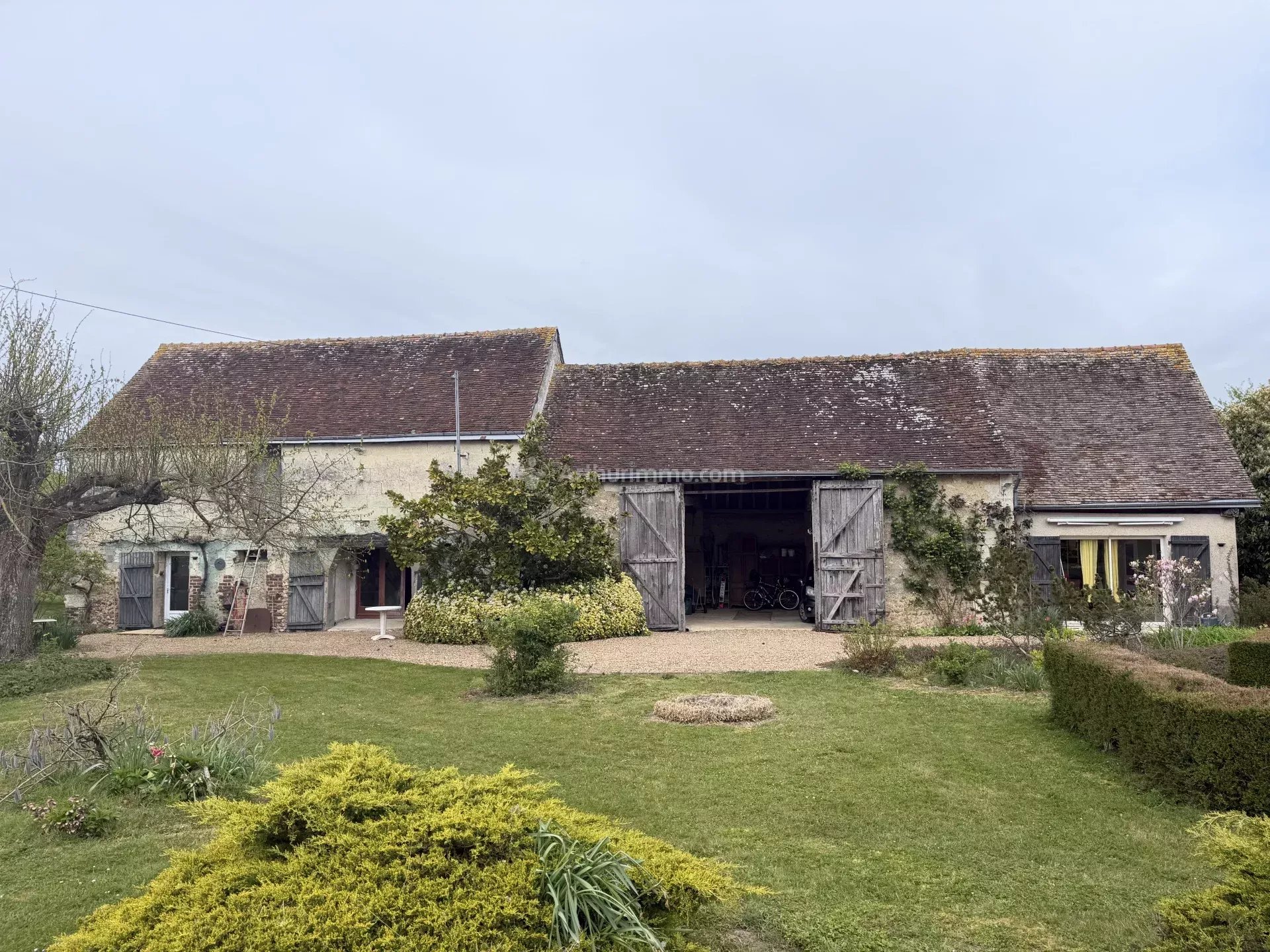 Maison 160 m² · à Villedieu-le-Château · 160 m² · 265 000 €