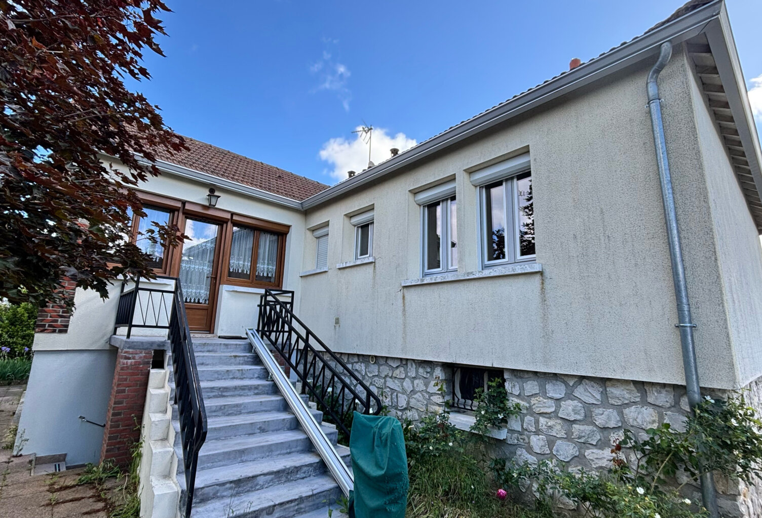À Châteaudun (proche commerces) , Pavillon sur sous-sol de 1 — photo 1