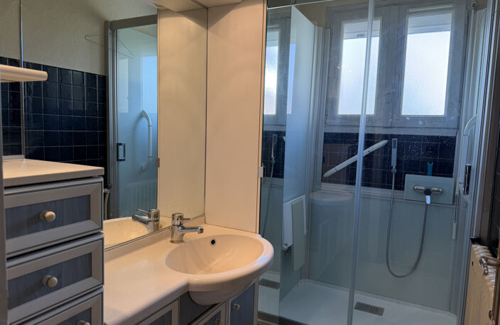 À Châteaudun (proche commerces) , Pavillon sur sous-sol de 1 — photo 2