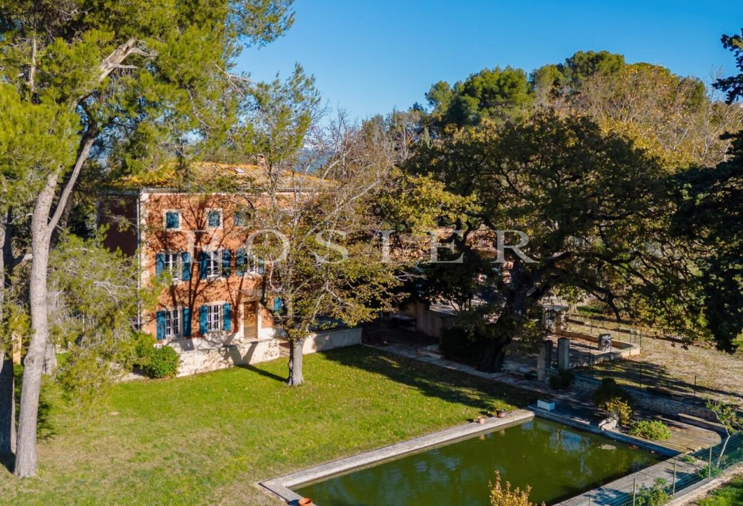Bastide de maître à rénover, vue panoramique Luberon. — photo 1