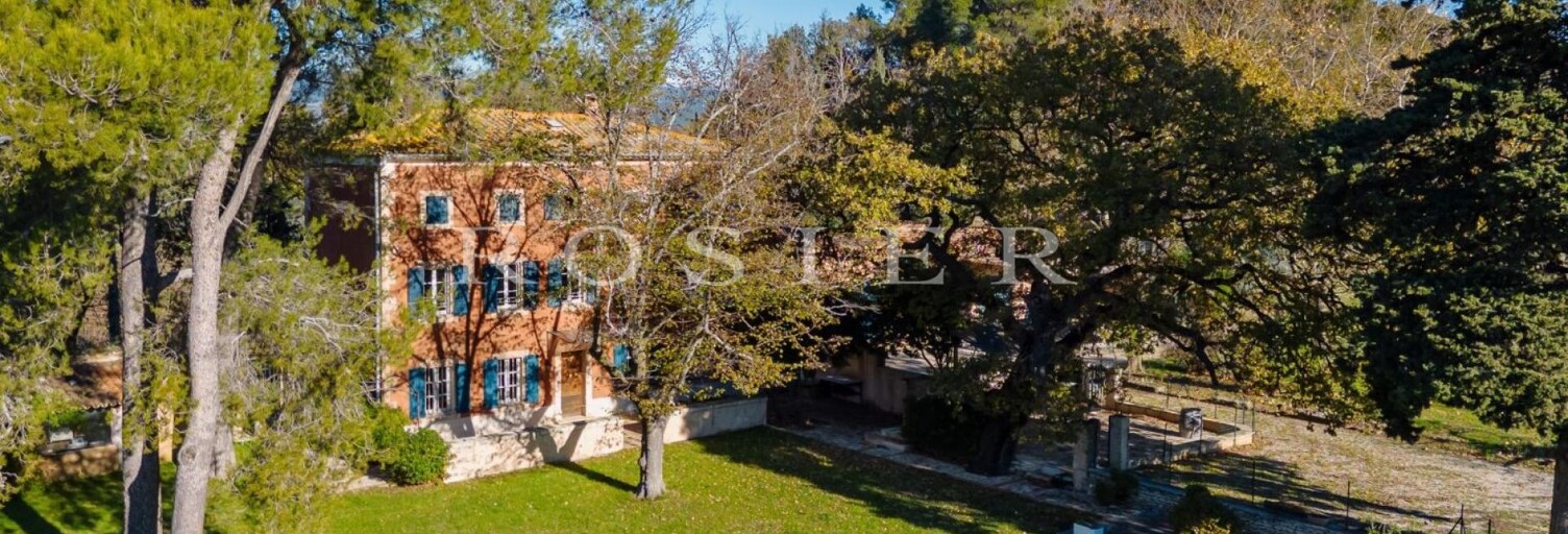 Maison 10 Pièces 250 m² à vendre à Oppède (84580)