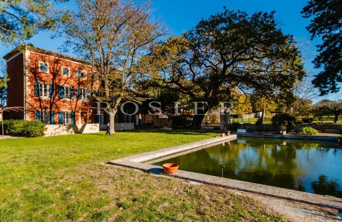 Bastide de maître à rénover, vue panoramique Luberon. — photo 4