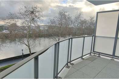 Appartement 3 pièces 908 €