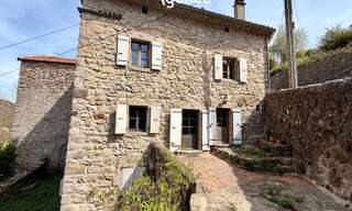 Maison 5 Pièces 100 m² à vendre à Saint-Julien-du-Gua (07190)