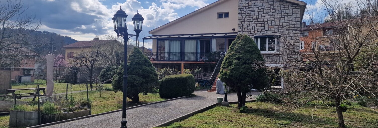 Maison 7 Pièces 234 m² à vendre à La Bastide-de-Sérou (09240)