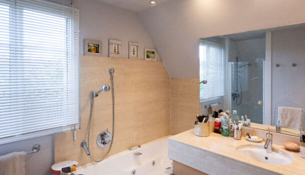 Villa / Maison 8 pièces  à vendre Pau 64000