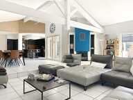 Contemporaine de 7 pièces principales — photo 2