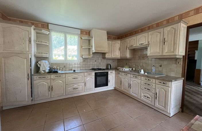 Maison en pierre de 5 pièces principales — photo 3