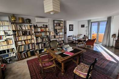 Appartement 4 pièces 182069 €