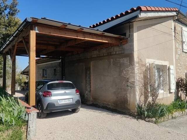 Maison de bourg de 4 pièces principales — photo du bien
