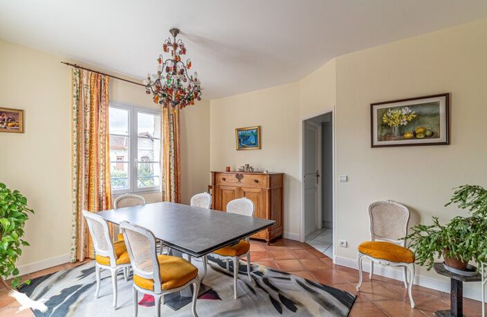 Maison de ville de 5 pièces principales — photo 4