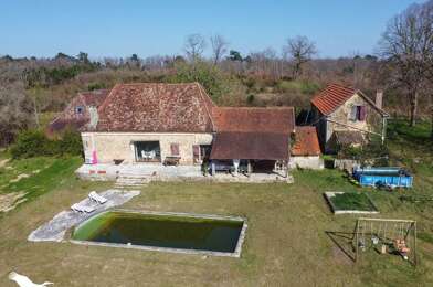 Maison 13 pièces 348480 €