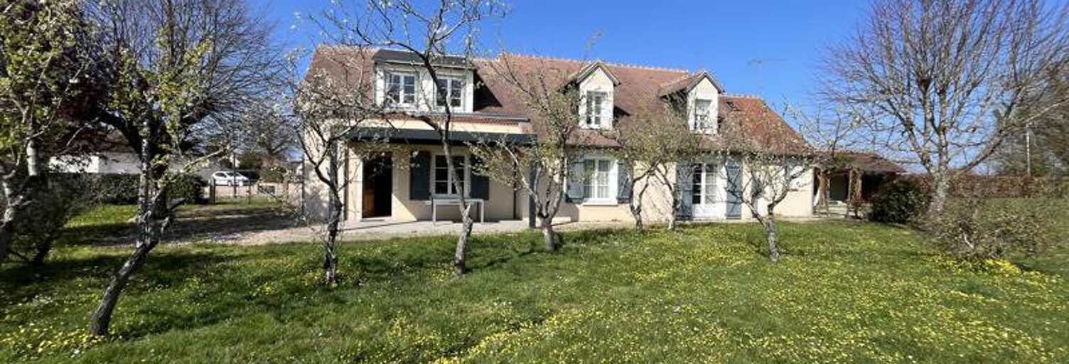 Maison 7 Pièces 196 m² à vendre à Saint-Georges-sur-la-Prée (18100)
