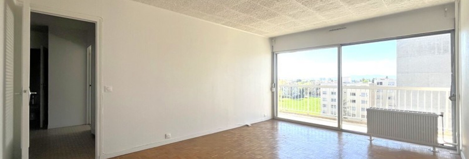 Appartement 3 Pièces 74 m² à vendre à Bron (69500)