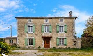 Maison 5 Pièces 200 m² à vendre à Fouqueure (16140)