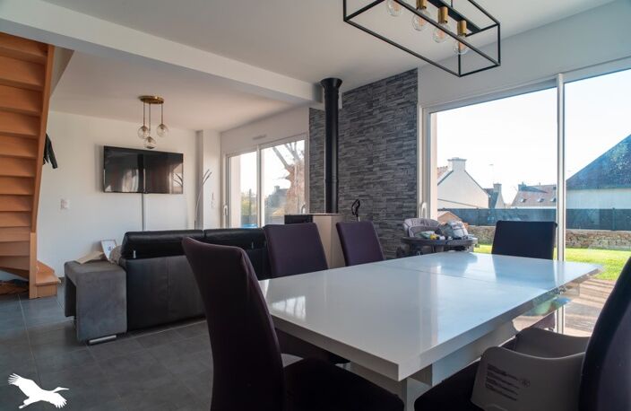 Contemporaine de 5 pièces principales — photo 2