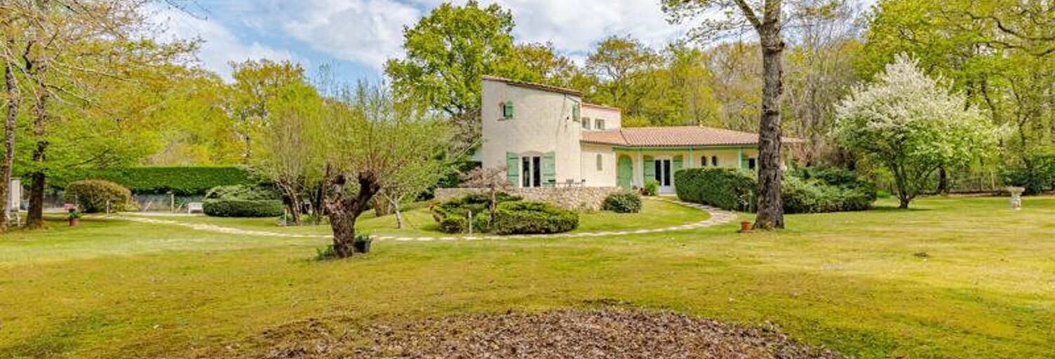 Maison 6 Pièces 173 m² à vendre à Fargues-Saint-Hilaire (33370)