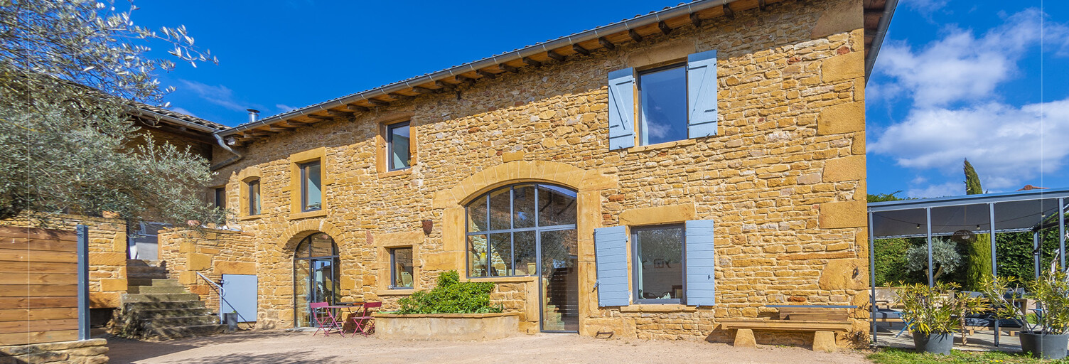 Maison 11 Pièces 275 m² à vendre à Saint-Jean-des-Vignes (69380)