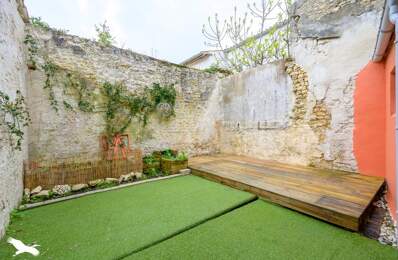 Maison en pierre de 5 pièces principales — photo du bien