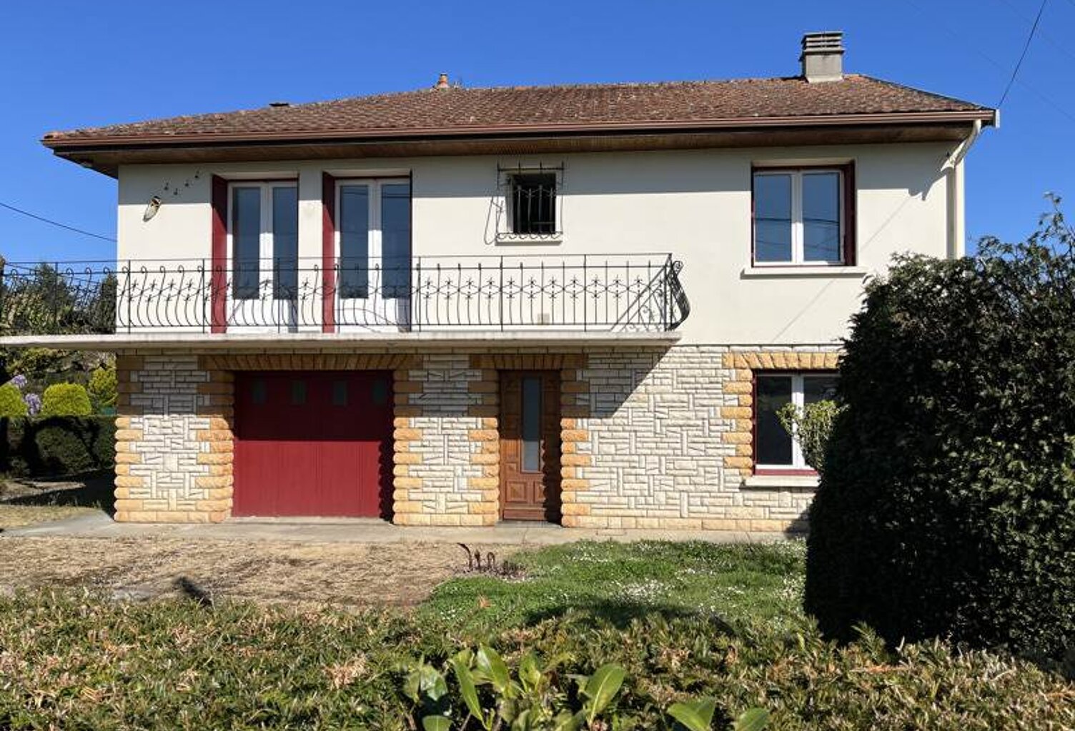 Maison de ville de 6 pièces principales — photo 1