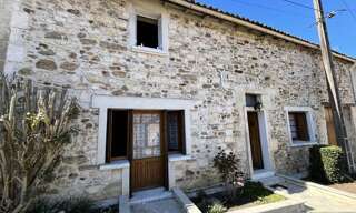 Maison 4 Pièces 145 m² à vendre à Vouzan (16410)
