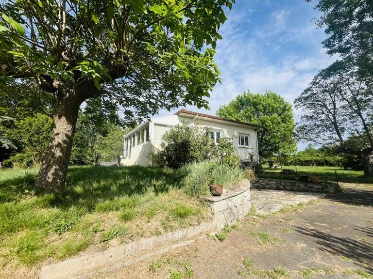 Maison de bourg de 6 pièces principales — photo 1