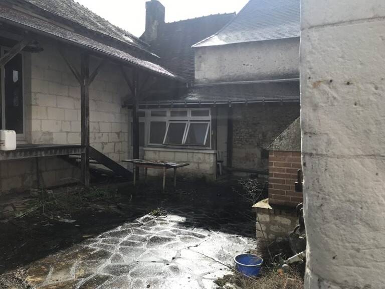 Maison de bourg de 5 pièces principales — photo 1