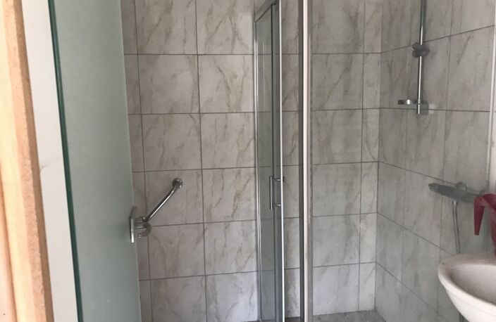 Maison de bourg de 5 pièces principales — photo 5
