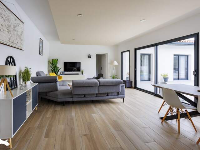 Villa de 6 pièces principales — photo du bien