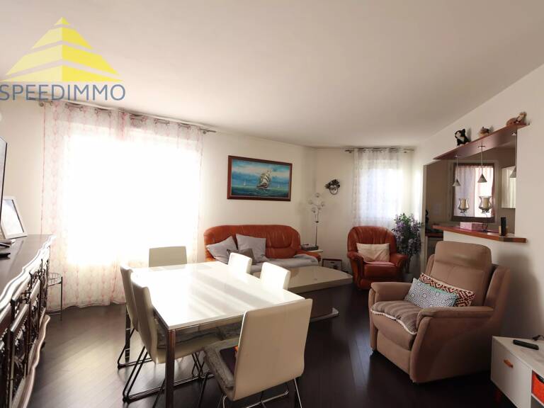 Appartement lumineux de 68,45 m² à Mandres-les-Roses — photo 1