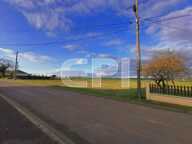 8148 - Richelieu / Terrain de 3892 m² dont 2257 m² sont constr — photo 4