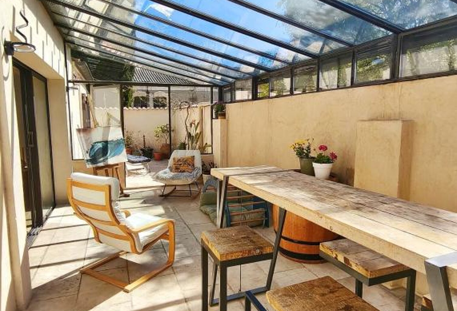 ✨ Maison de ville pleine de charme avec terrasse de 45 m² et revenus locatifs ✨ — photo 1
